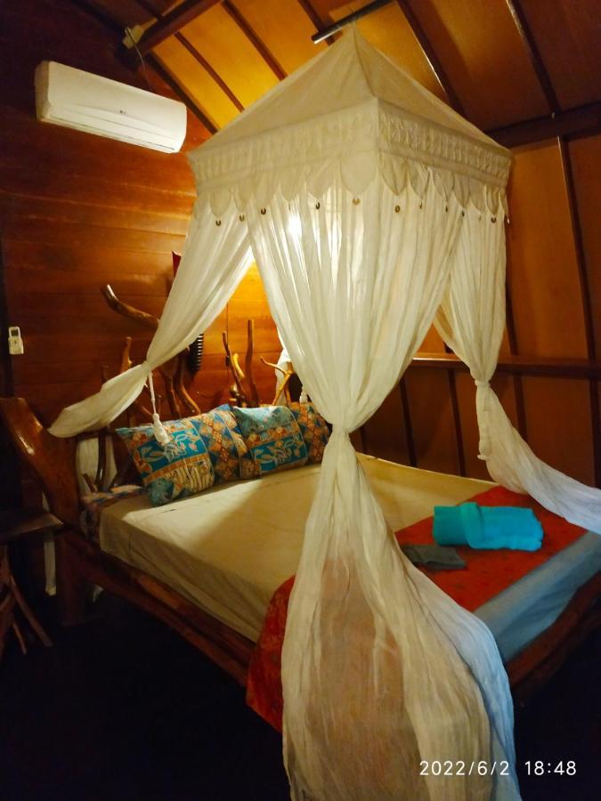Kampung Meno Bungalows Gili Meno Eksteriør bilde