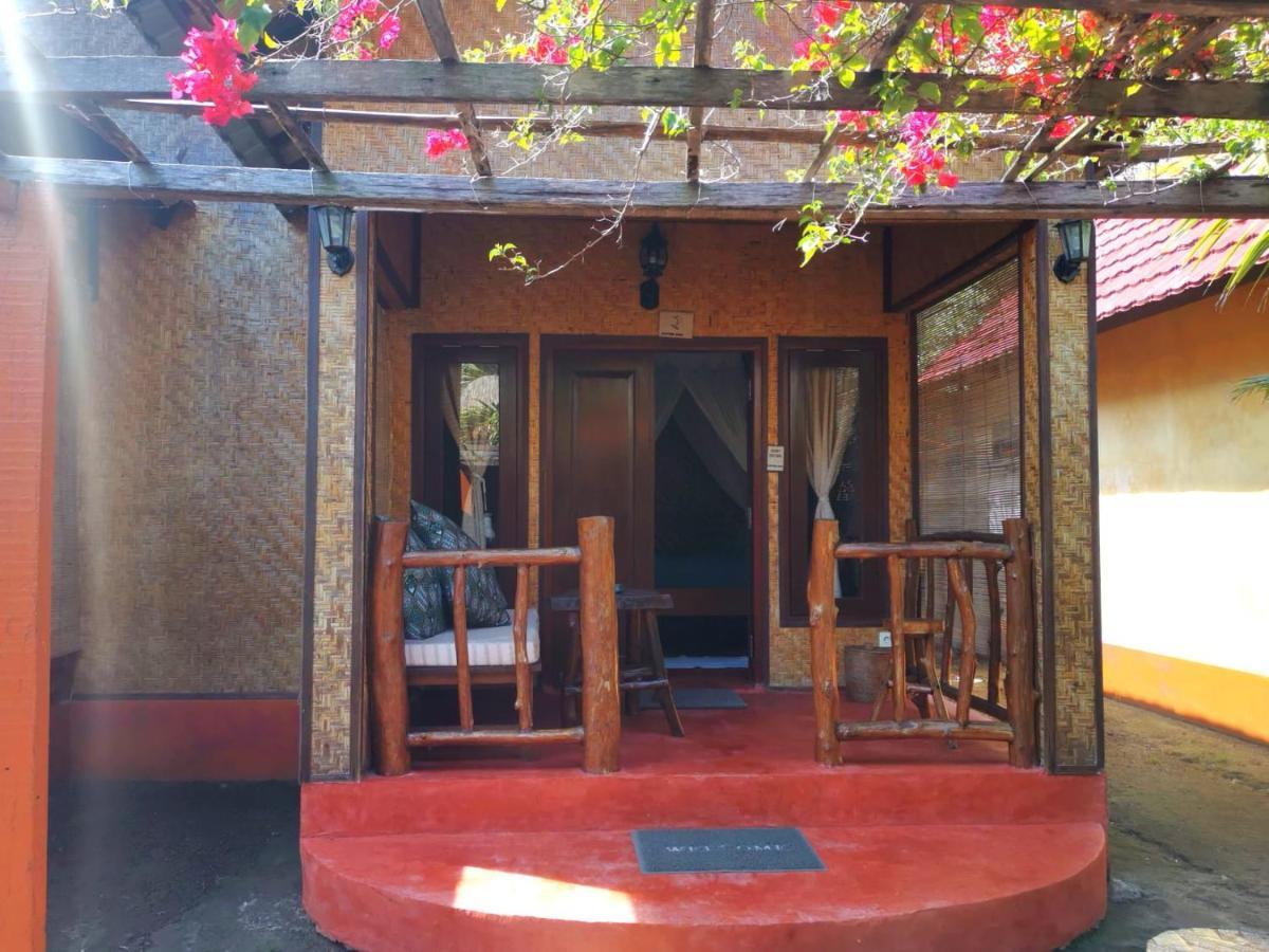 Kampung Meno Bungalows Gili Meno Rom bilde